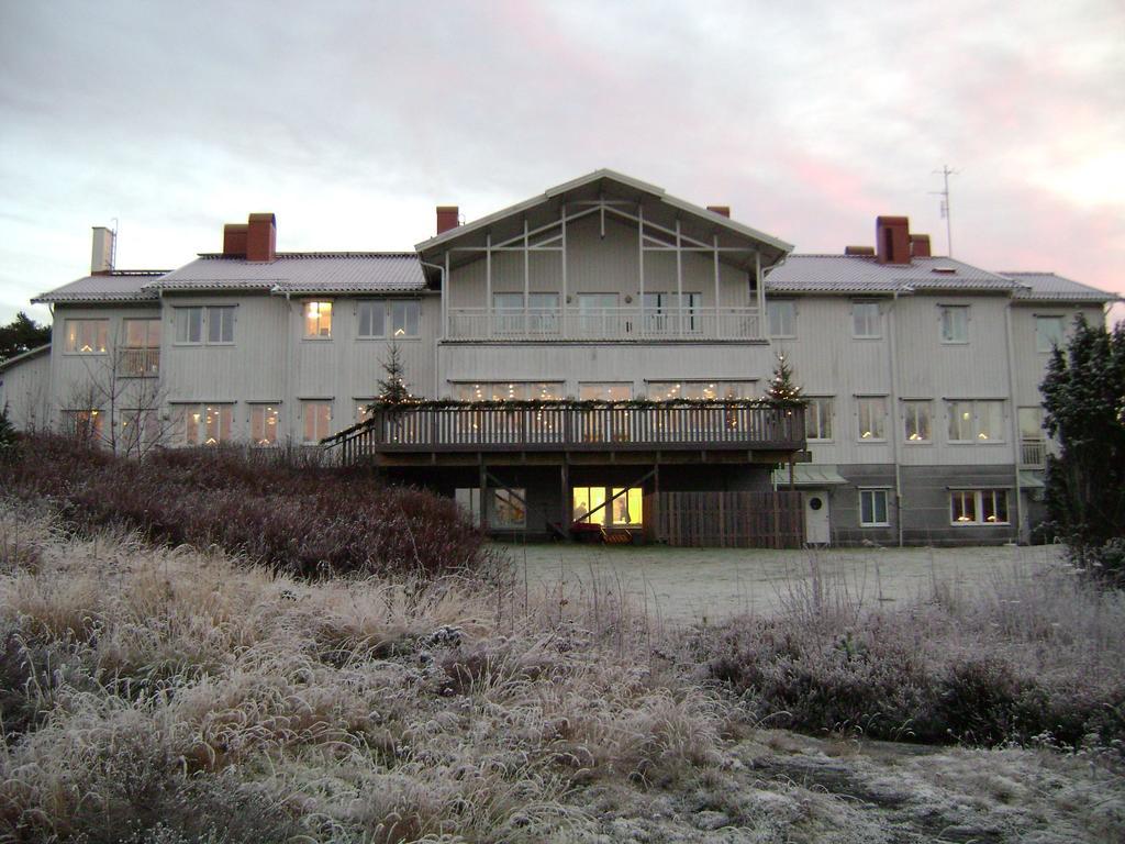 Hotel Ah Stifts- & Konferensgard à Ljungskile Extérieur photo